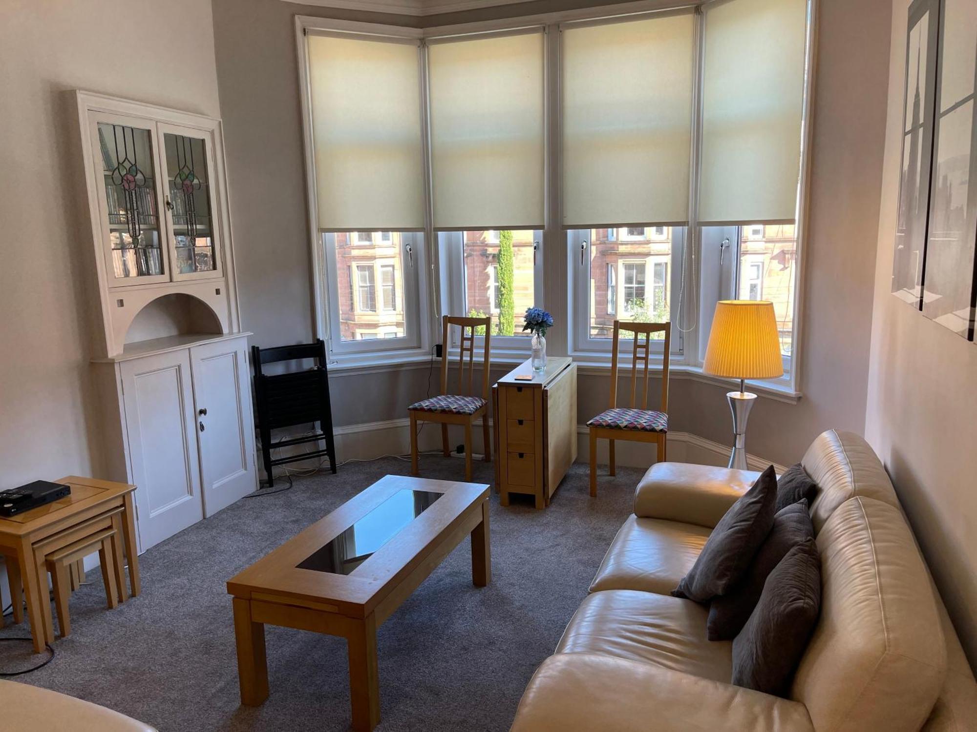 2 Bed West End Апартаменты *