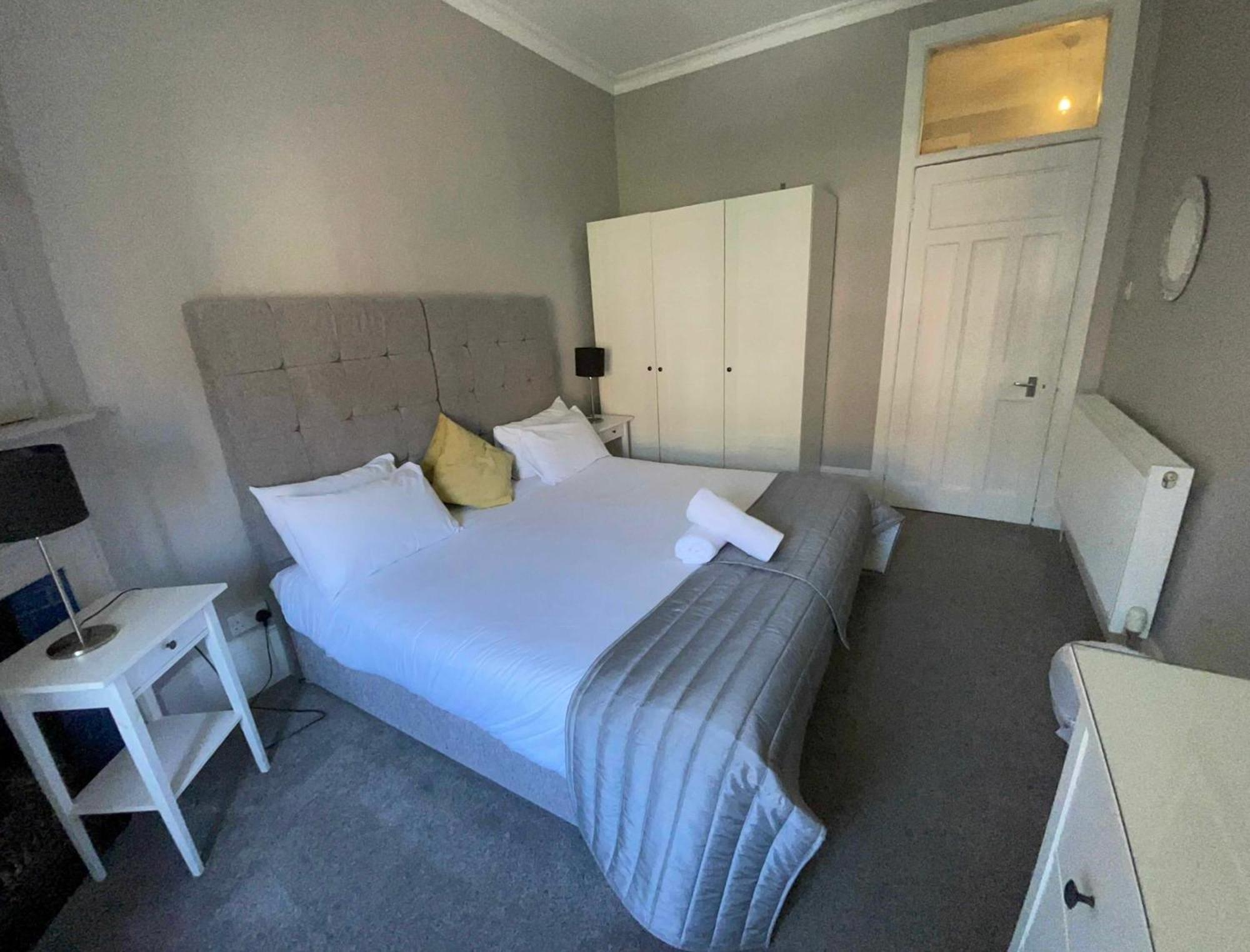 2 Bed West End Апартаменты Глазго